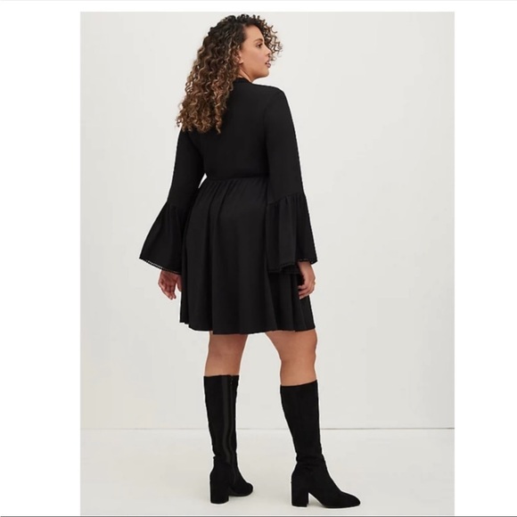 NWT TORRID MOCK NECK MINI SKATER DRESS - JERSEY BLACK - Picture 3 of 8